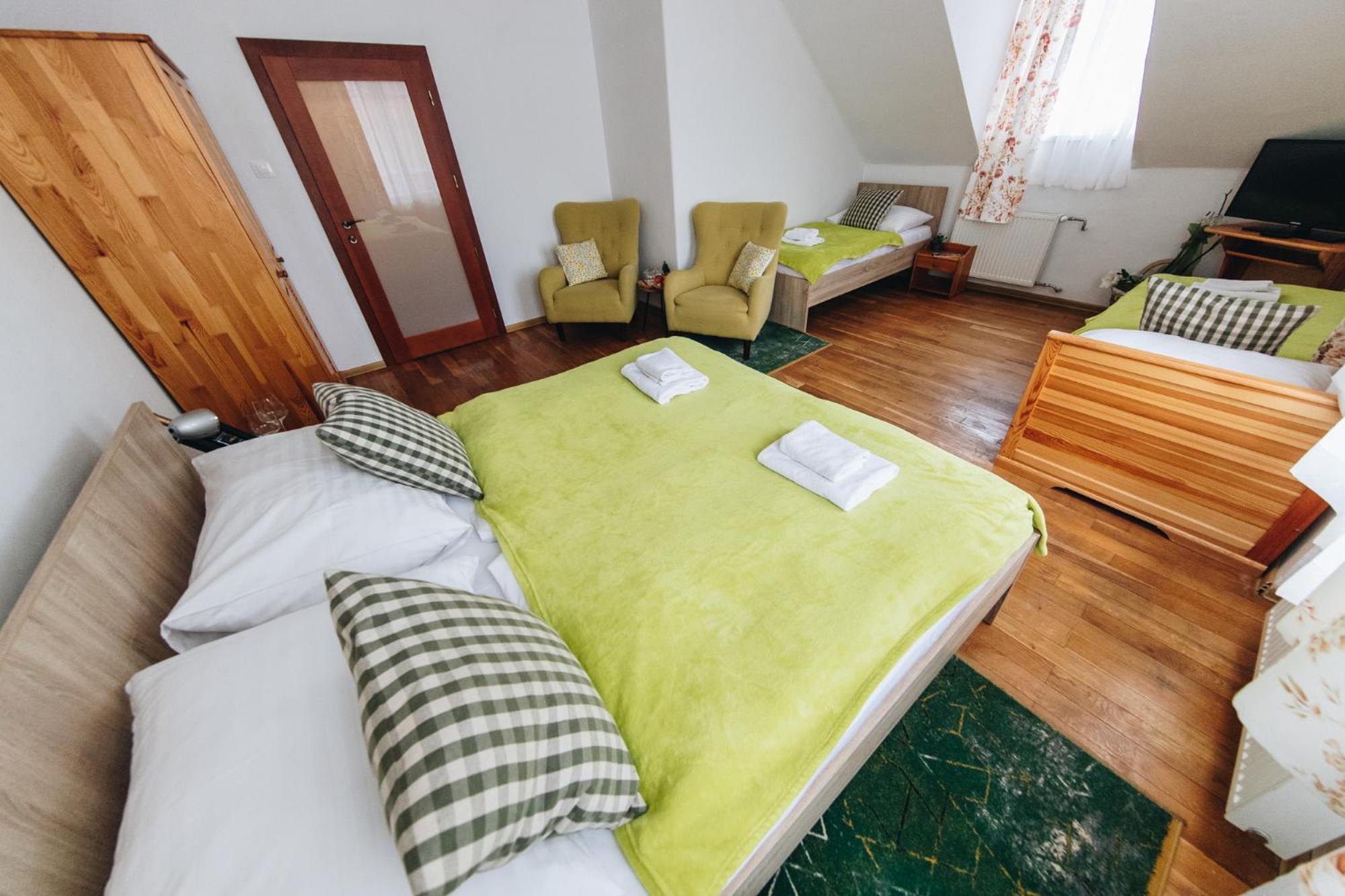 Penzión pre hostí Wellness Penzion Zora Family